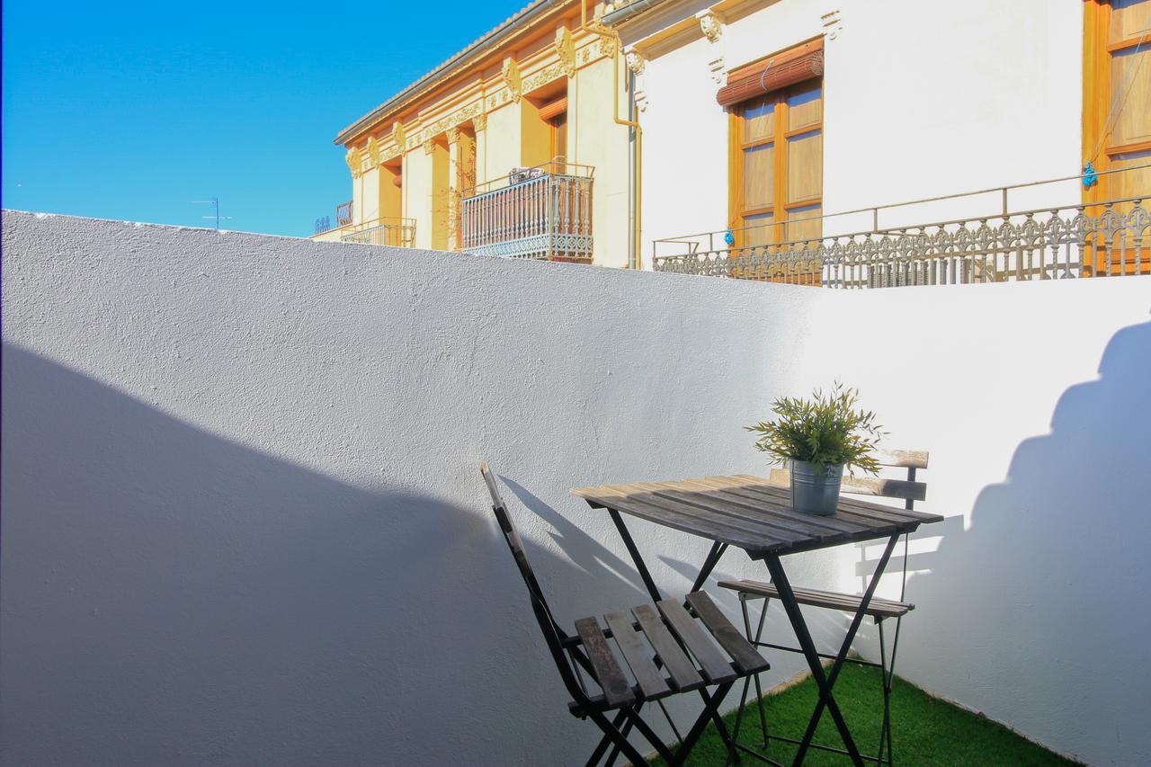 Bet Apartments - Tramontana Apartments Valensiya Dış mekan fotoğraf