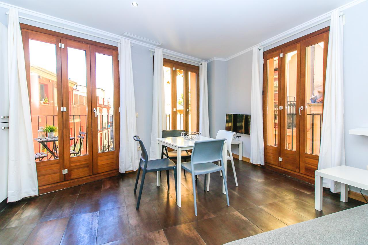 Bet Apartments - Tramontana Apartments Valensiya Dış mekan fotoğraf