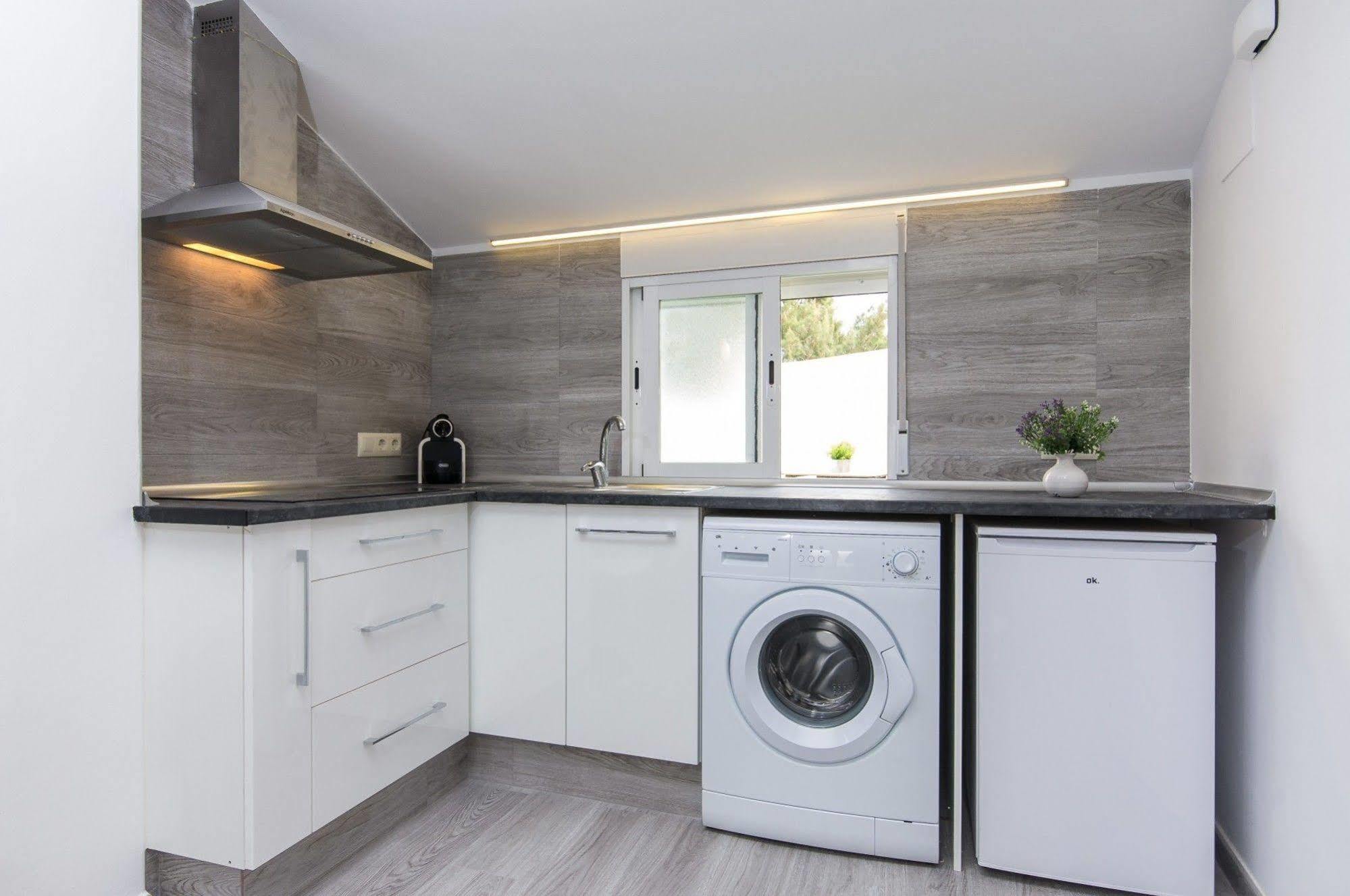 Bet Apartments - Tramontana Apartments Valensiya Dış mekan fotoğraf